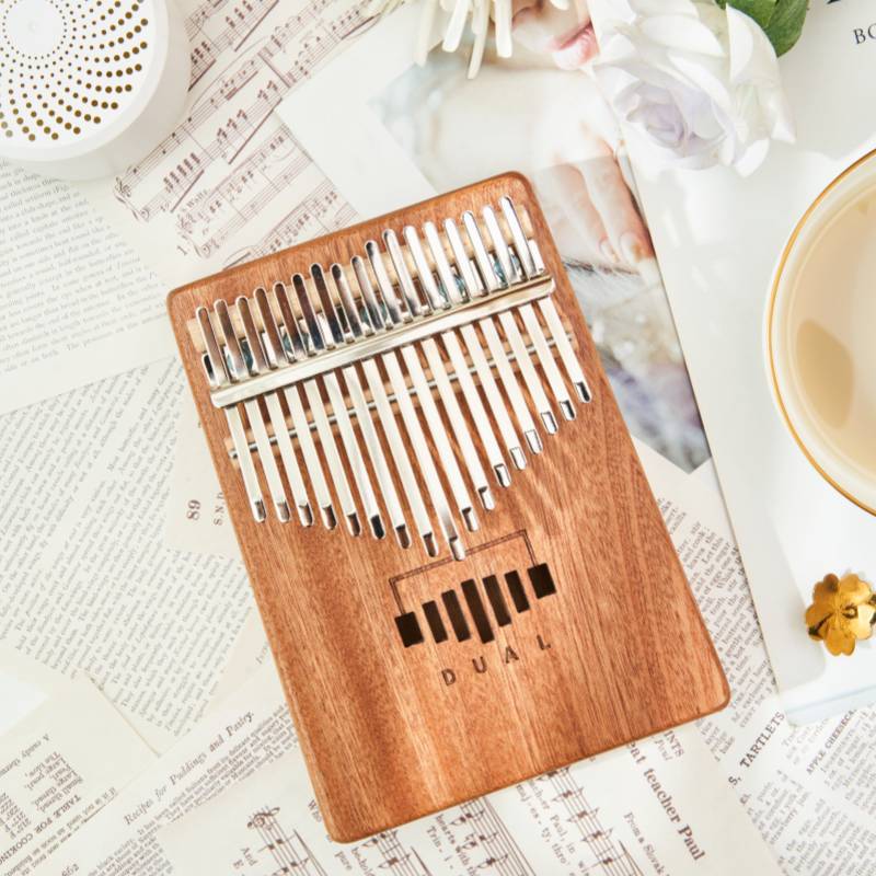 April Yang A1 17 Keys Kalimba