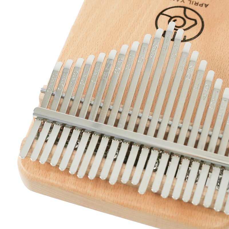 April Yang B2 21 Keys  Kalimba